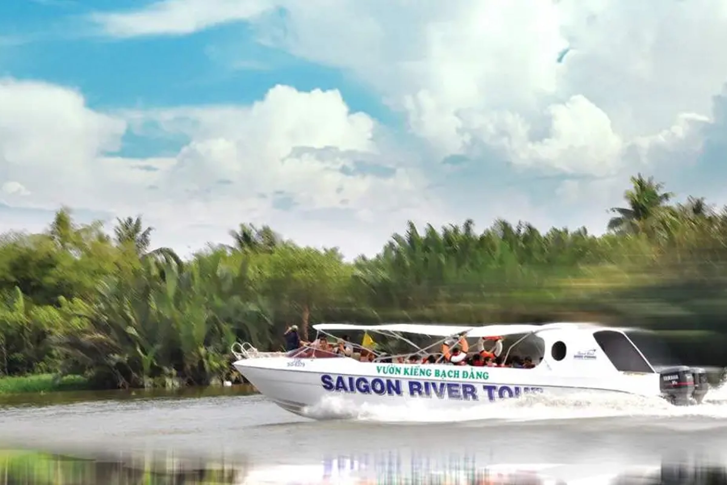 Dragon Floating Temple Sightseeing by Luxury Speedboat
